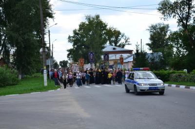 Krestnyj hod prohodit po g Zadonsk14